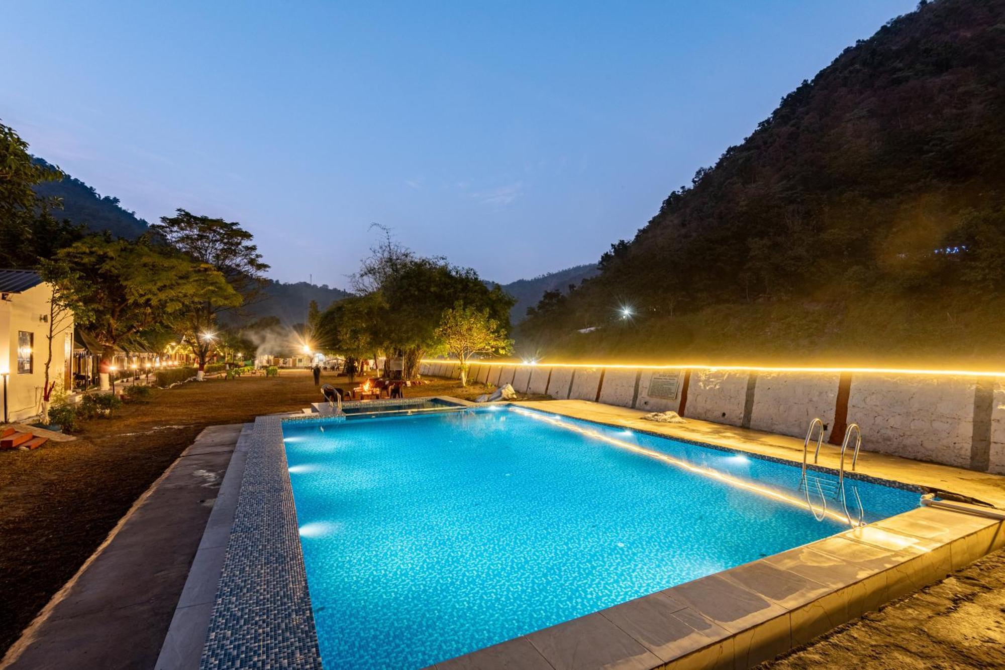 River Valley Resort Rishīkesh Buitenkant foto