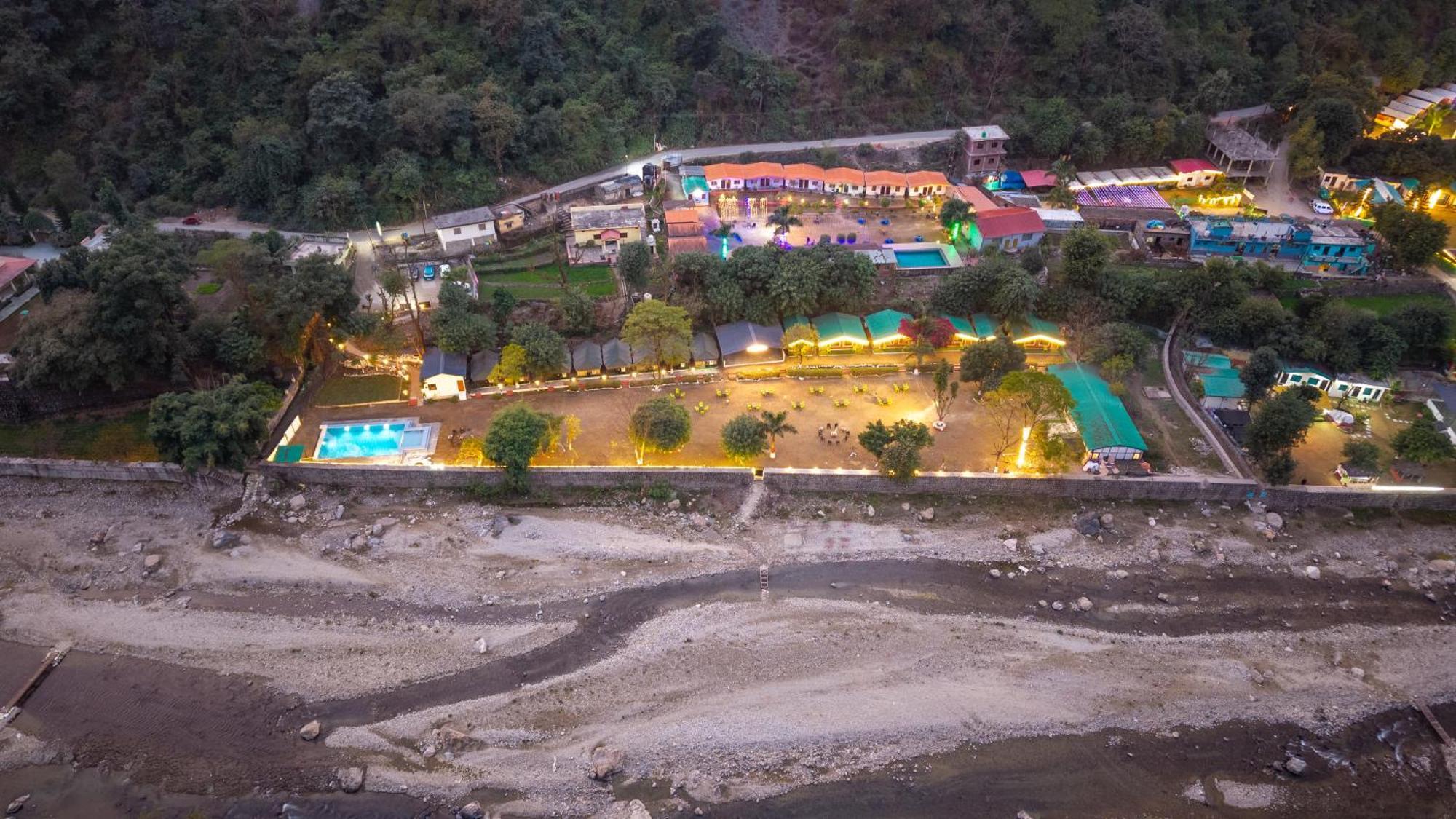 River Valley Resort Rishīkesh Buitenkant foto